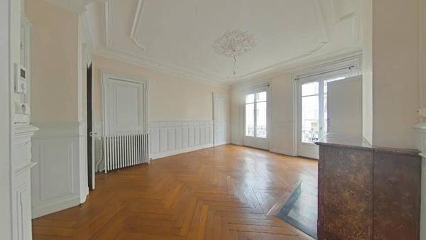 Appartement 4 pièces                                        - 42000 Saint-Étienne Réf : 11358