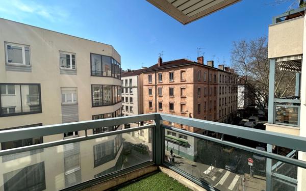 Appartement à louer    4 pièces •  Lyon 3