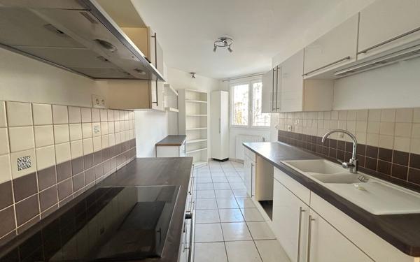 Appartement à louer    4 pièces •  Lyon 3