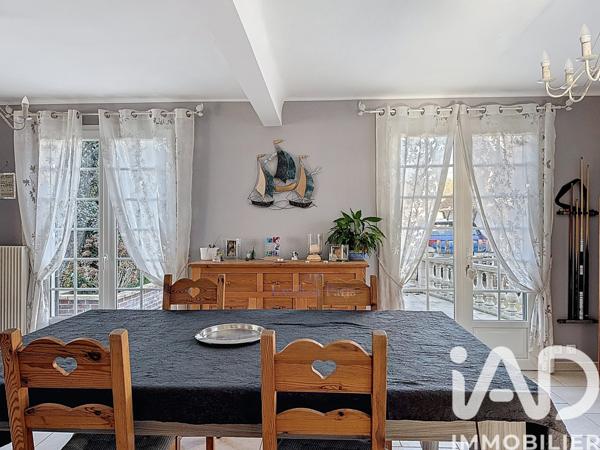 Maison à vendre 6 pièces 156 m² Évreux