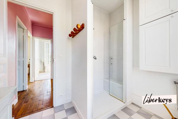 Meulière familiale 122 m² + terrain 1000 m² – Merlan – potentiel extension