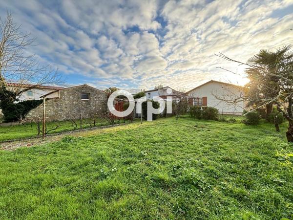 Terrain à vendre    Breuillet