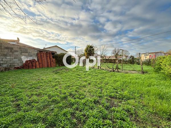 Terrain à vendre    Breuillet