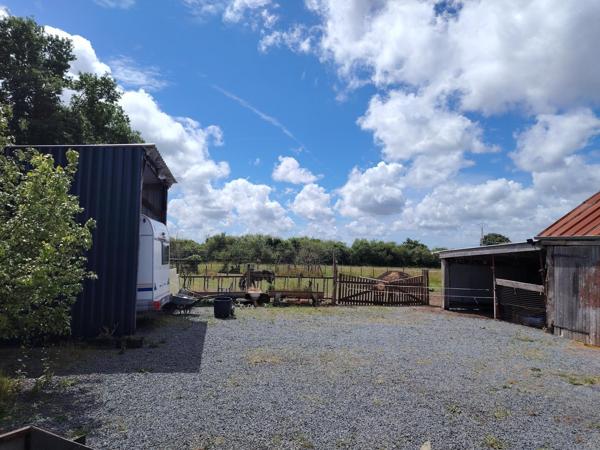 Maison à LE HOMMET-D'ARTHENAY, 50620 - 6 pièces 110m²