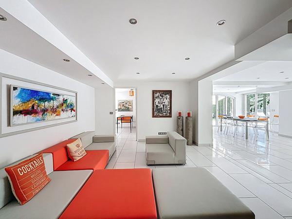 A vendre - Villa - Juan Les Pins - 260 m2