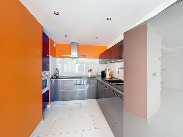 A vendre - Villa - Juan Les Pins - 260 m2