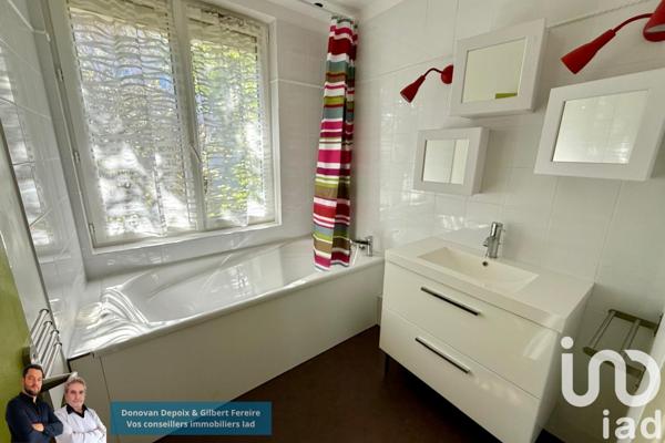 Maison à vendre 8 pièces 153 m² Guilherand-Granges