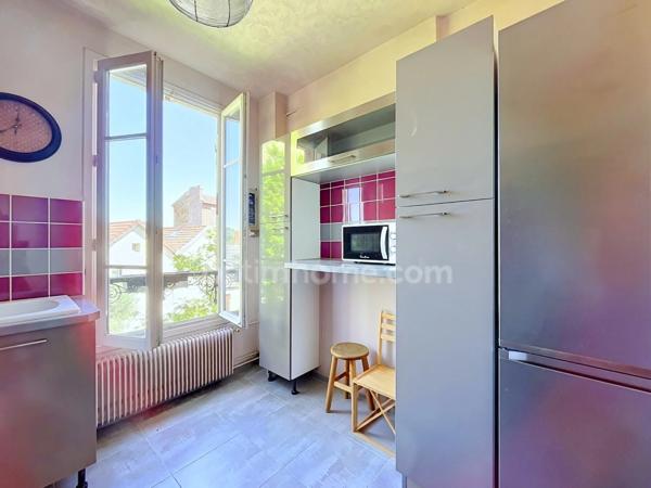 Appartement 5 pièces de caractère à 5 minutes de gare de la Garenne-Colombes et des commerces