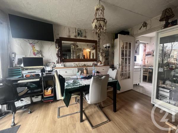 Appartement F1 à vendre  1 pièce - 29,01 m2 LA VARENNE ST HILAIRE - 94