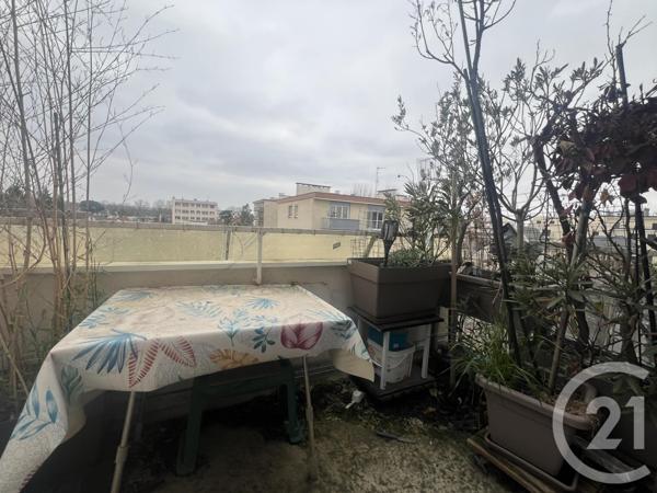 Appartement F1 à vendre  1 pièce - 29,01 m2 LA VARENNE ST HILAIRE - 94