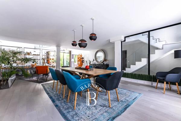 Colombes, Maison 4 Chambres -  293 m² à vendre