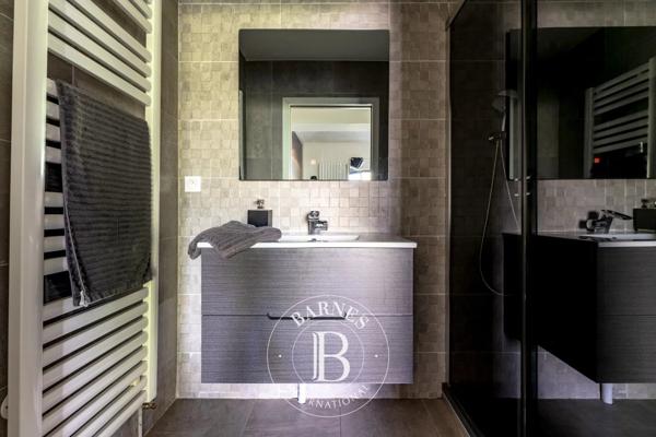 Colombes, Maison 4 Chambres -  293 m² à vendre