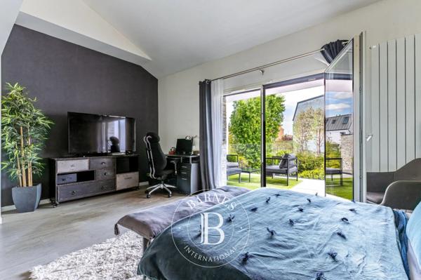 Colombes, Maison 4 Chambres -  293 m² à vendre