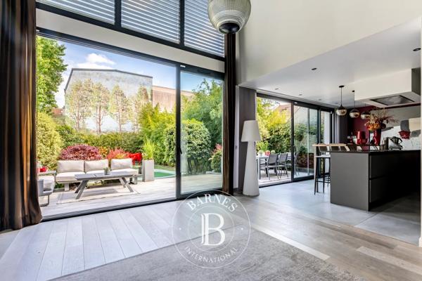 Colombes, Maison 4 Chambres -  293 m² à vendre