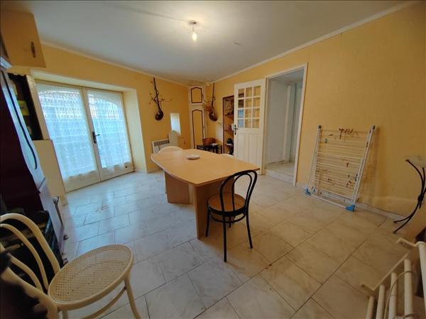 Maison à vendre |  Anglars-Nozac |  5 pièces | 104 m²