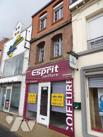 EN EXCLUSIVITE Centre ville BRUAY LA BUISSIERE, Immeuble à usage mixte commerce et habitation