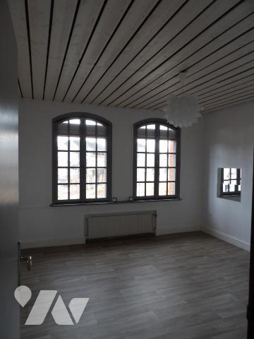 EN EXCLUSIVITE Centre ville BRUAY LA BUISSIERE, Immeuble à usage mixte commerce et habitation