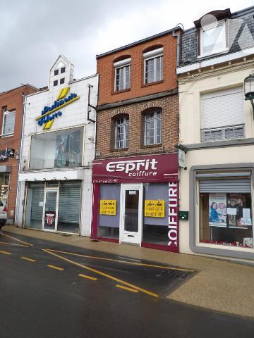EN EXCLUSIVITE Centre ville BRUAY LA BUISSIERE, Immeuble à usage mixte commerce et habitation