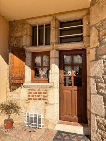 Maison à vendre 10 pièces - 300 m² - Terrain 1000m² - CUISERY (71) proche Tournus