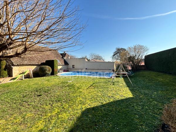 Maison à vendre 10 pièces - 300 m² - Terrain 1000m² - CUISERY (71) proche Tournus
