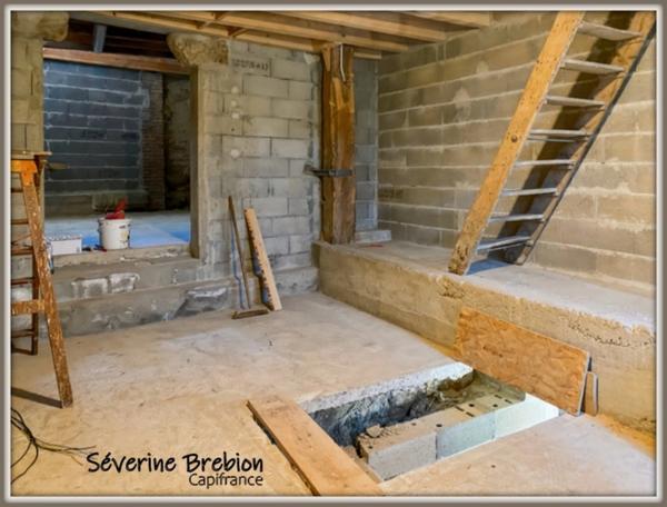 Maison spacieuse avec terrasse – Peschadoires, à 5 min de Thiers