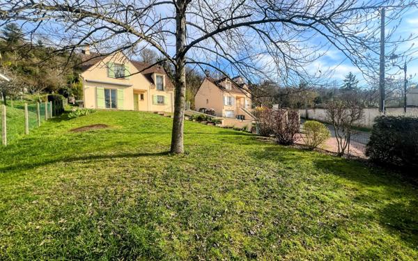 Maison à vendre    6 pièces • 133 m2 Vaux-sur-Seine