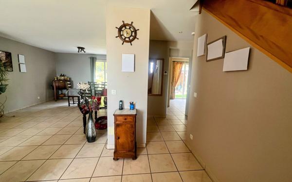 Maison à vendre    6 pièces • 133 m2 Vaux-sur-Seine