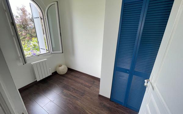 Maison à vendre    3 pièces •  Antibes