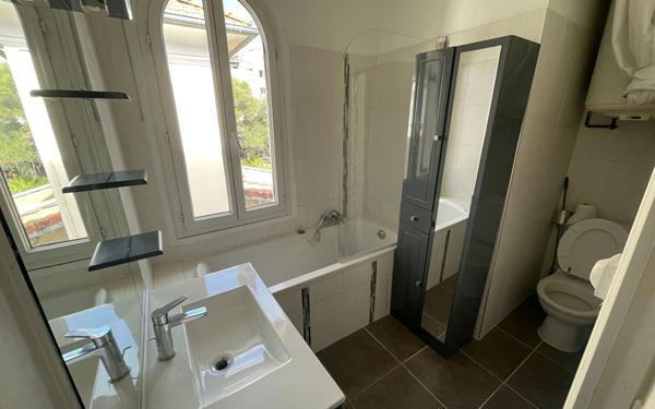 Maison à vendre    3 pièces •  Antibes