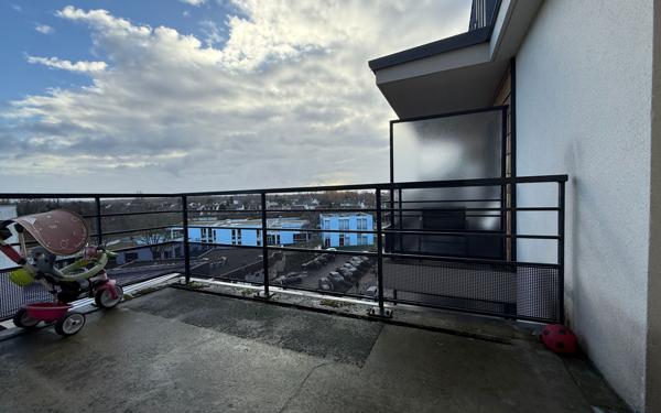 Appartement à louer    2 pièces • 43,15 m2 Éragny