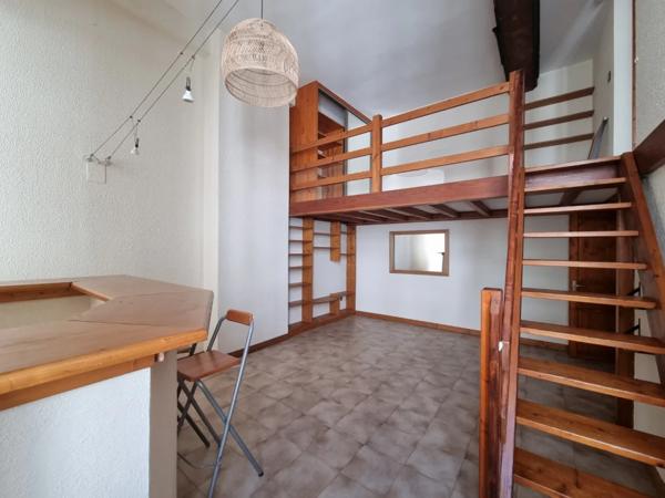 APPARTEMENT T3 A LOUER - LYON 2EME ARRONDISSEMENT Bellecour-Sala 66.69 m 2 1 250 € charges comprises par mois