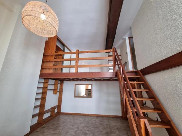 APPARTEMENT T3 A LOUER - LYON 2EME ARRONDISSEMENT Bellecour-Sala 66.69 m 2 1 250 € charges comprises par mois