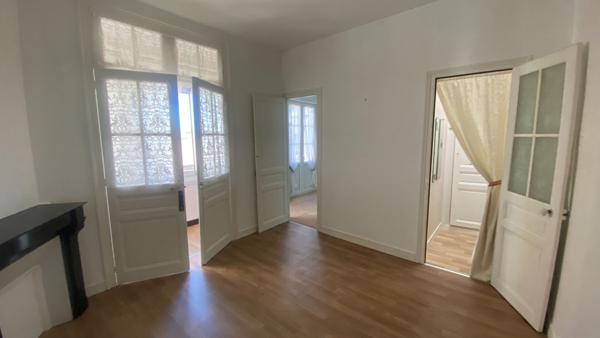 À VENDRE, Élégant appartement de 94 m² au coeur de Dieppe