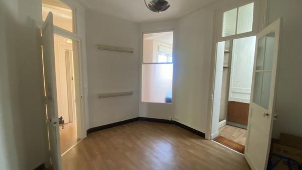 À VENDRE, Élégant appartement de 94 m² au coeur de Dieppe