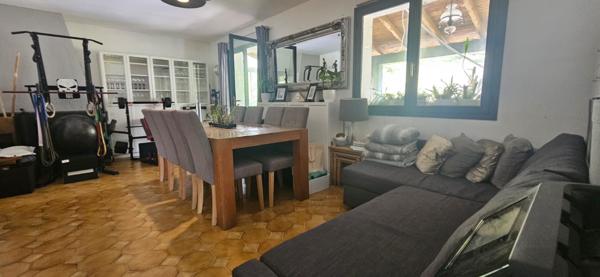 Maison à vendre La Gaude 4 pièce(s) 105 m2 sur 1780m² de jardin.