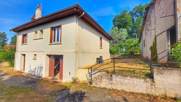 De beaux volumes et un vaste atelier à Fumel