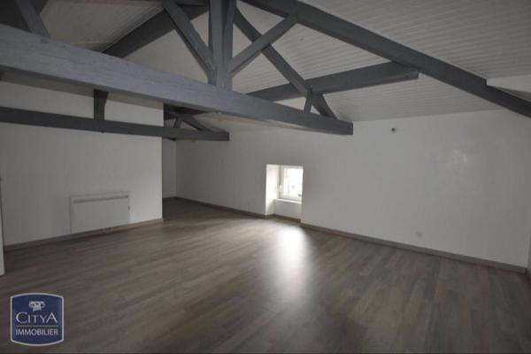 Appartement à louer 5 pièces 129.91m²