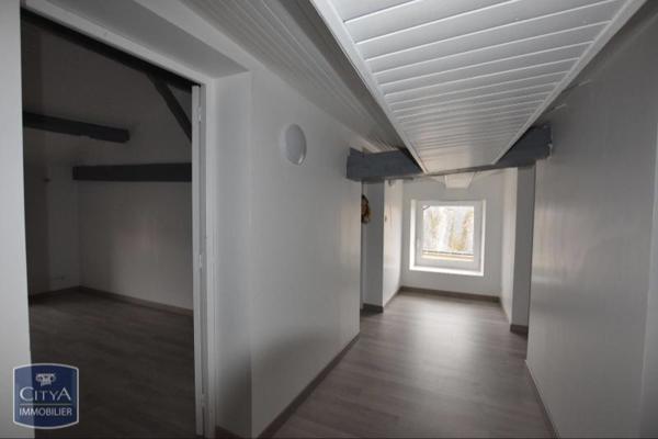 Appartement à louer 5 pièces 129.91m²