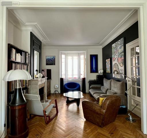 Maison à vendre à Marcq en Baroeul dans le Nord (59700), ref : 59200-321