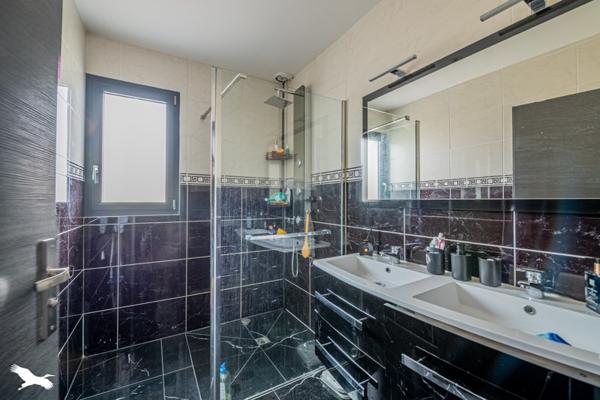 Maison à vendre |  Tresses |  7 pièces | 196 m²