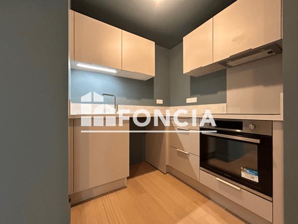 Location Appartement 3 pièces 68.4 m² - 8 RUE EMILE DUCLOS Poitiers 86000