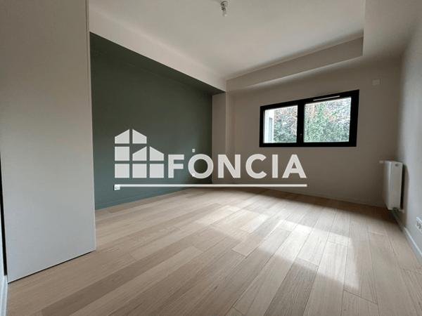 Location Appartement 3 pièces 68.4 m² - 8 RUE EMILE DUCLOS Poitiers 86000