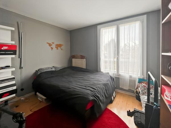 Maison Vaureal 8 pièce(s) 150 m2