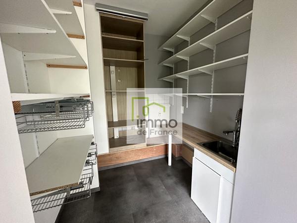 Appartement  4 pièce(s)