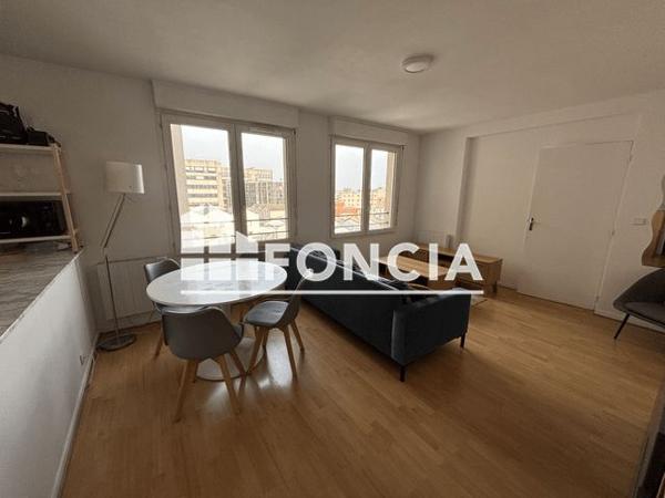 Location Appartement 2 pièces 42.29 m² - Montigny Le Bretonneux 78180