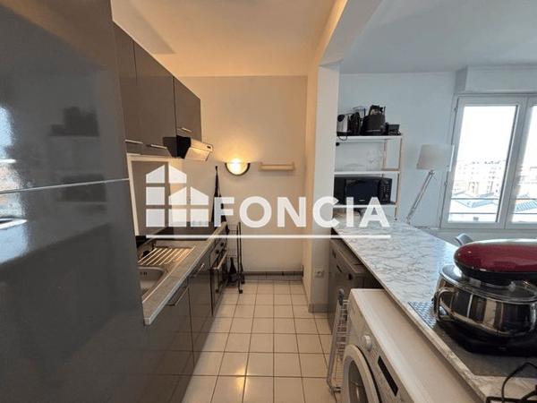 Location Appartement 2 pièces 42.29 m² - Montigny Le Bretonneux 78180