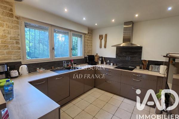 Maison à vendre 7 pièces 200 m² La Chaize-le-Vicomte