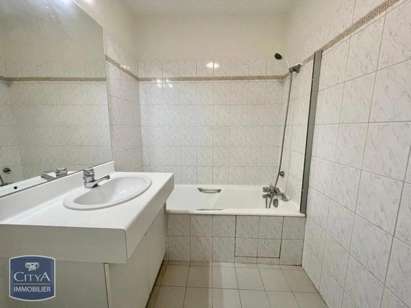 Appartement à louer 2 pièces 47.85m² Villeurbanne (69100)