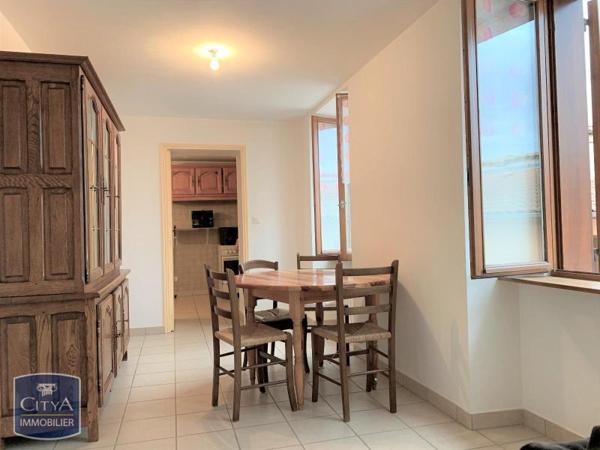Location appartement Saint-Germain-Laval (42260) 2 pièces 36m²