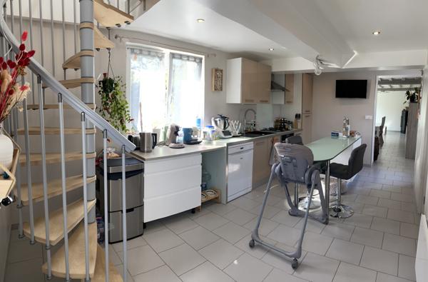 Toutainville (27500) À acheter à Toutainville (27) : maison avec terrasse 2 chambres